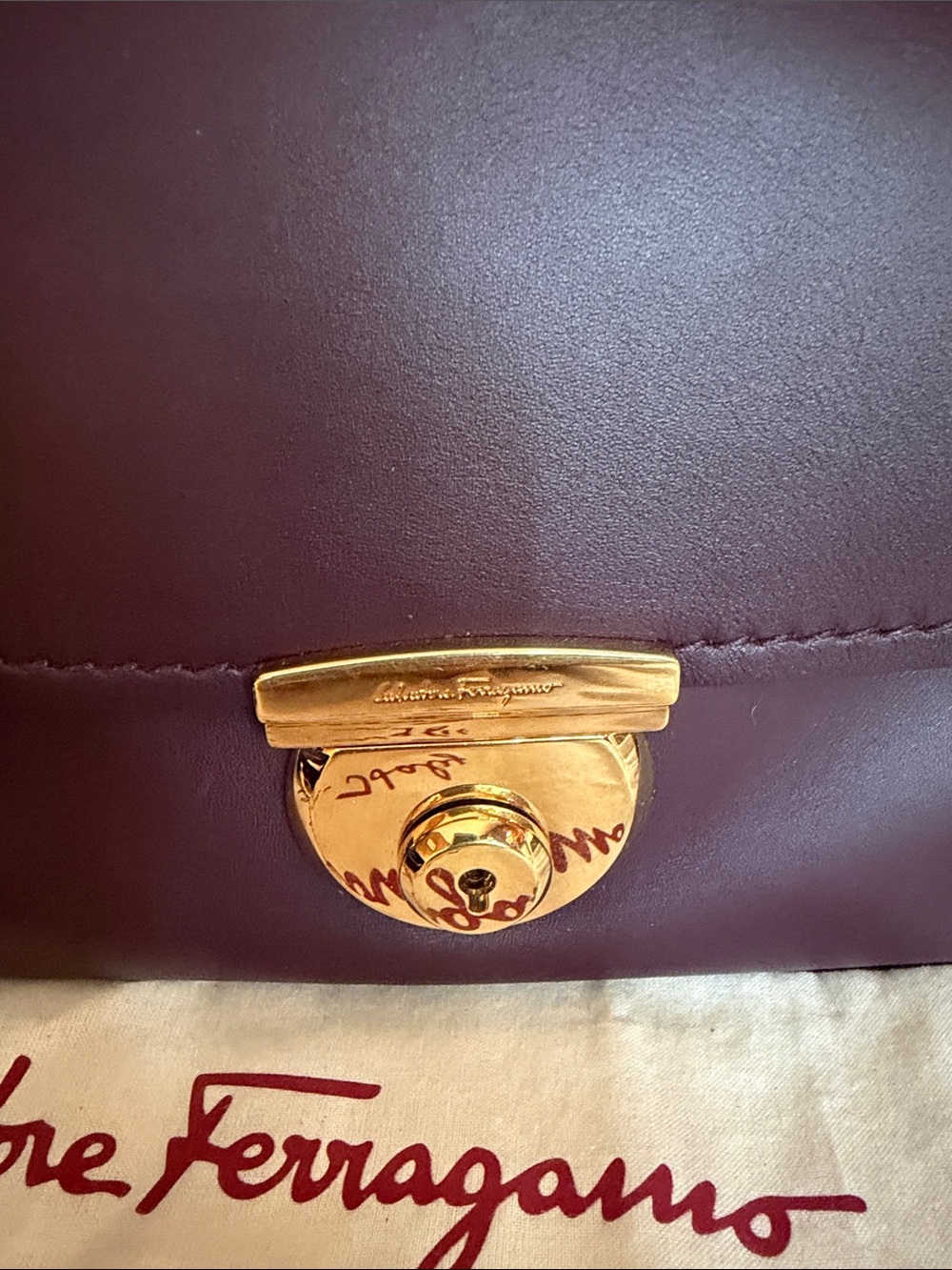 Salvatore Ferragamo Plum Leather 2 way purple Gold bardware with duffle bag - Picture 2 of 6